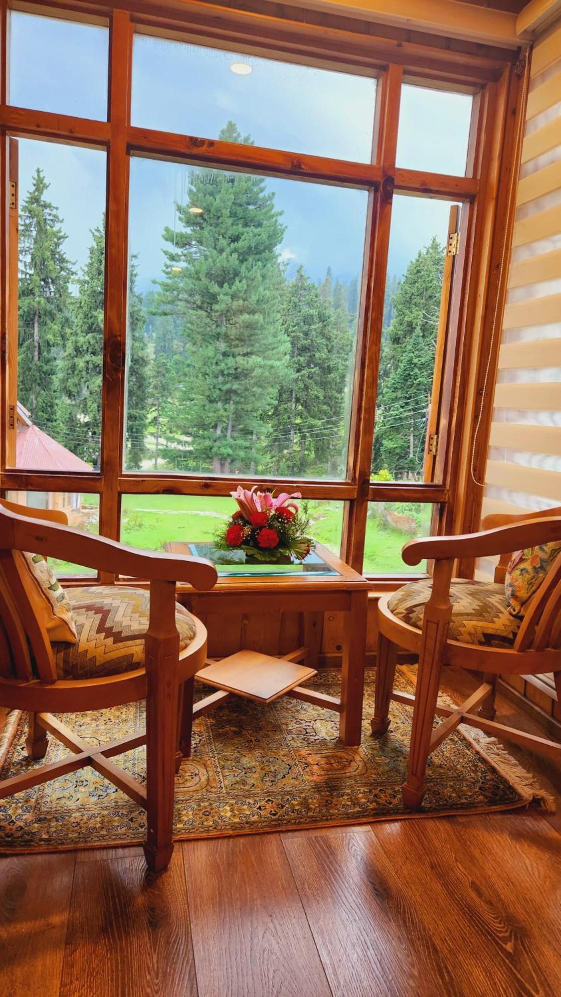 Shaw Inn By Stay Pattern Gulmarg Exterior foto