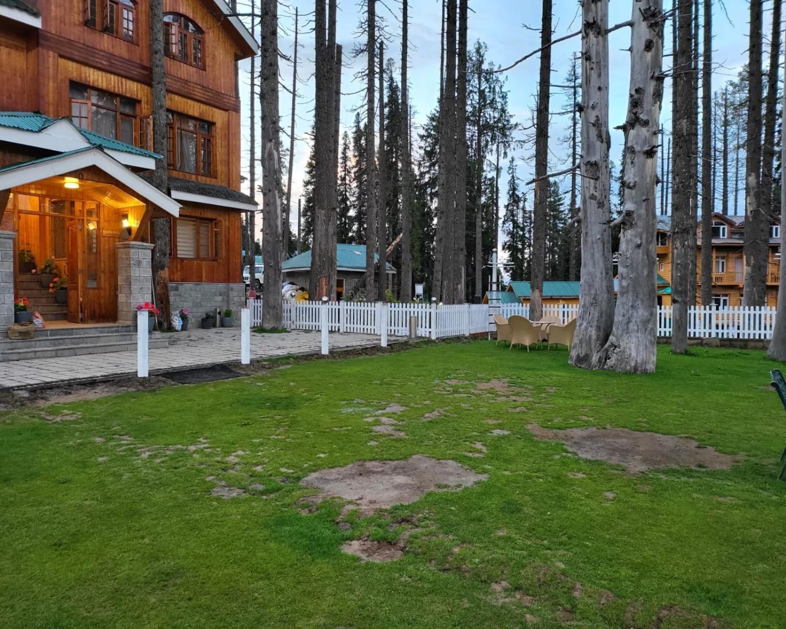 Shaw Inn By Stay Pattern Gulmarg Exterior foto