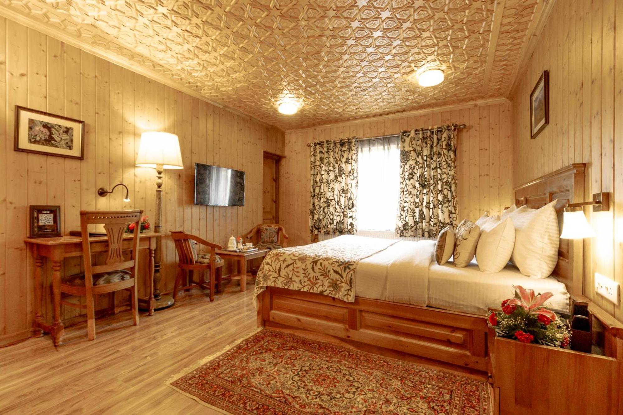 Shaw Inn By Stay Pattern Gulmarg Exterior foto